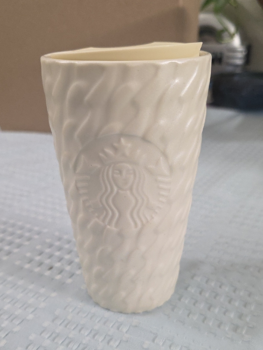 Starbucks White Ceramic Coffee Mug  Logo 12 oz.